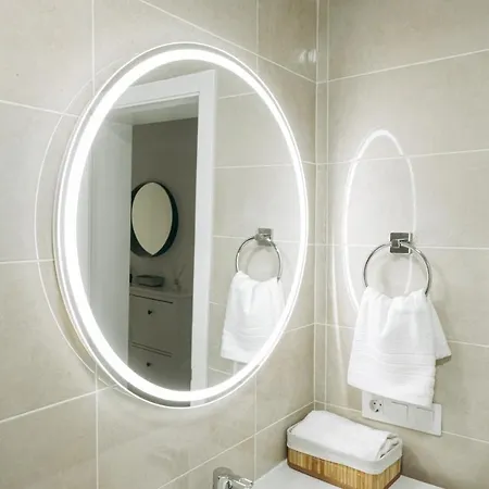 Club By Grupo Compostelana 4 Apartment *