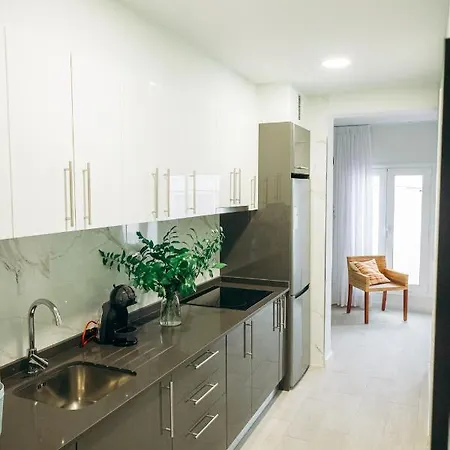 Club By Grupo Compostelana 4 Apartment *