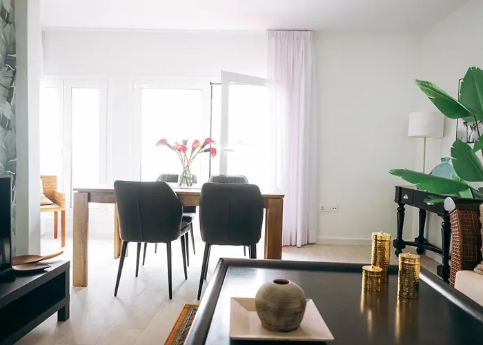 Club By Grupo Compostelana 4